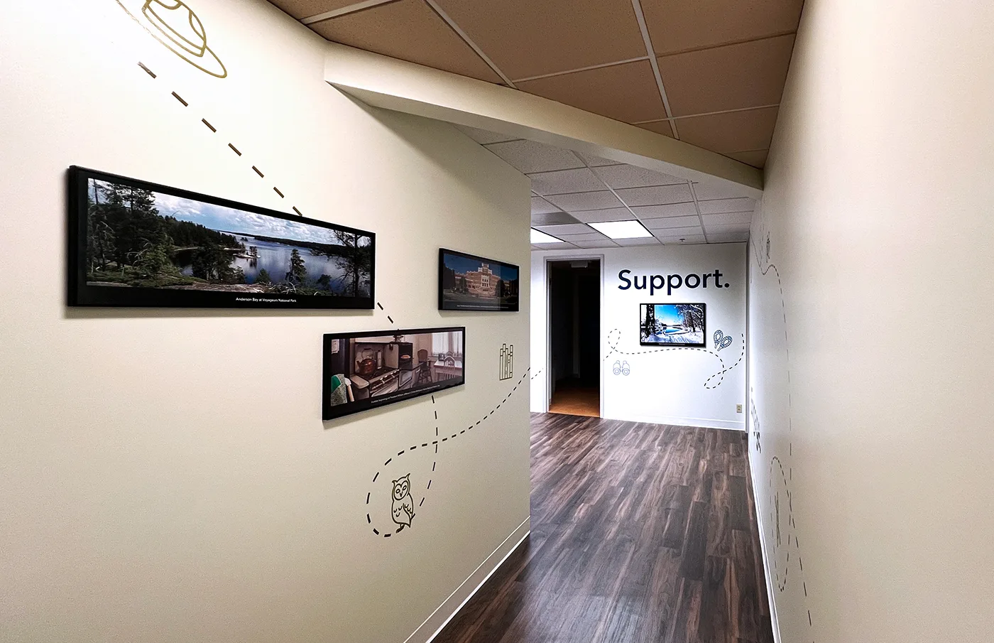 Environmental graphics in the hallways of the Jefferson National Parks Association 